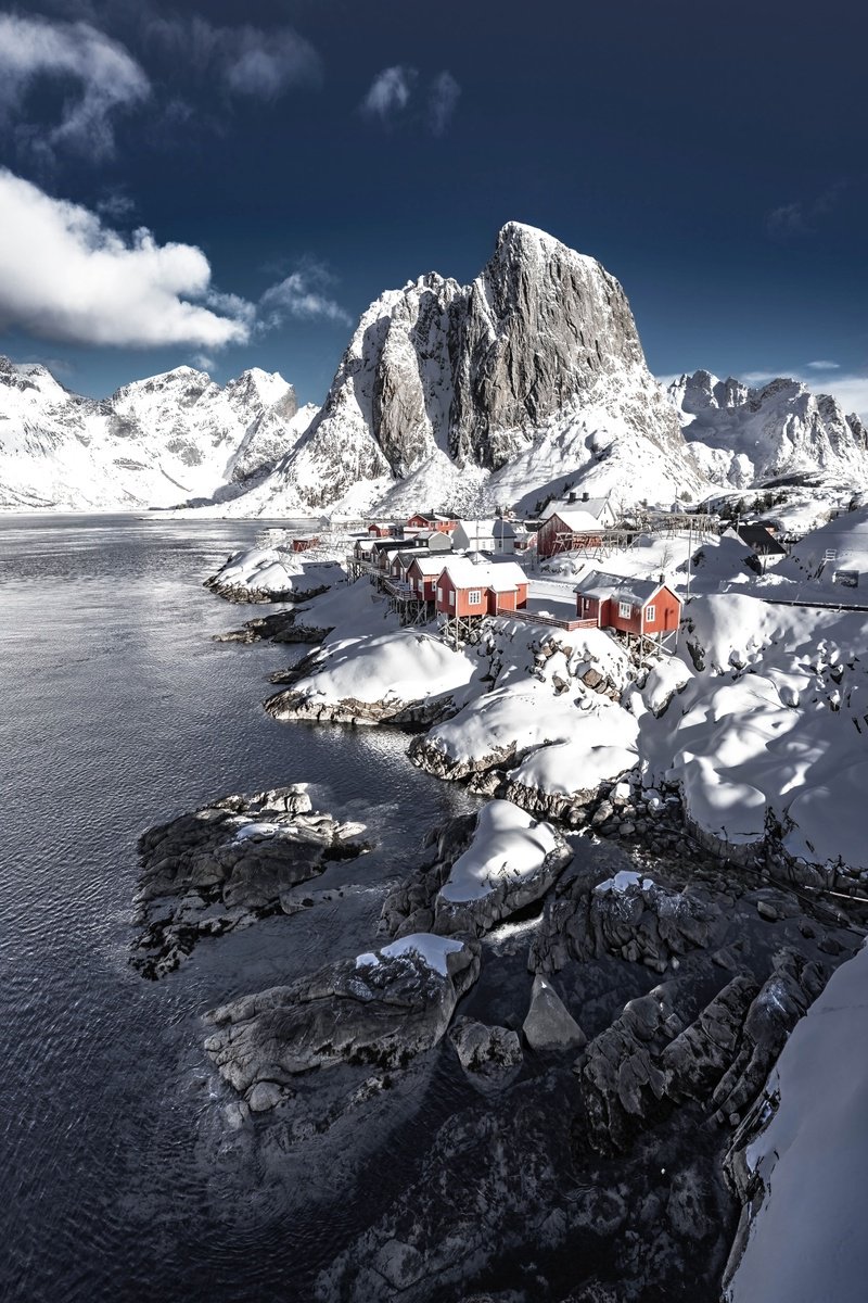 FANTASTIC HAMNi?Y Lofoten Islands Limited Edition by Fabio Accorri?