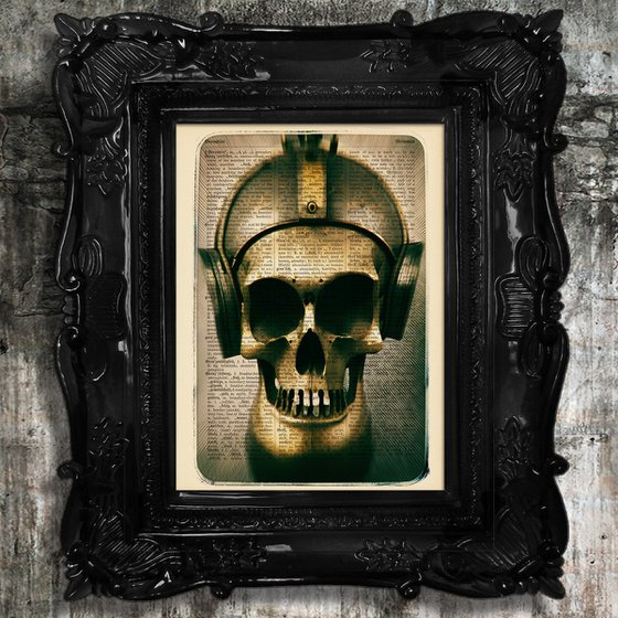 Rustic Metal Skull
