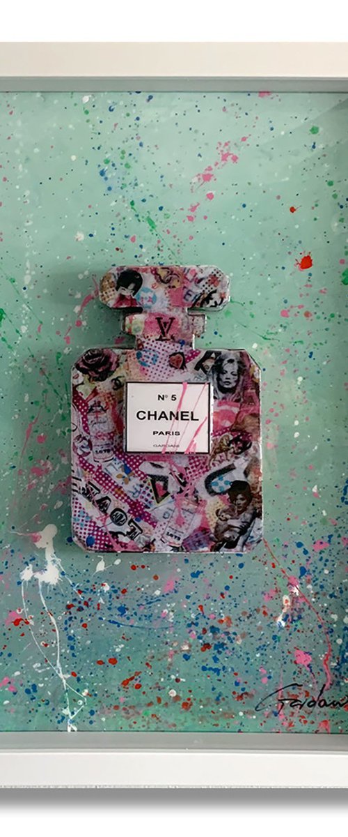 Chanel N5 Sky by Gardani Art