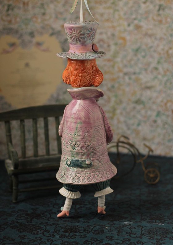 Hatter II. Sculptured Bell-Doll. Just a little bit mad