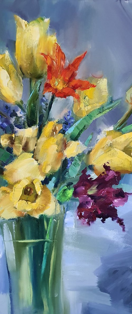 Yellow tulips by Olha Laptieva