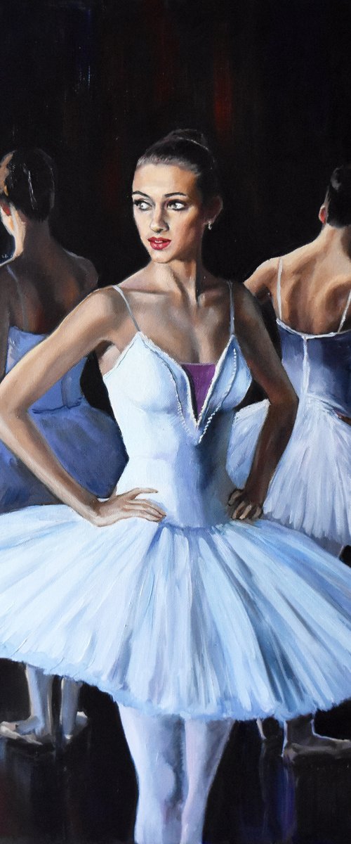 Ballerinas, behind the scene, after performance by Serghei Ghetiu