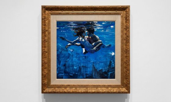 Kiss in Blue