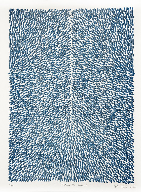 Between the lines_E