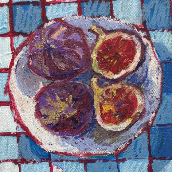 Figs on a plate