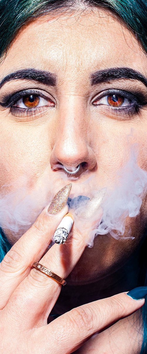 Woman Smoke by Salvatore Matarazzo