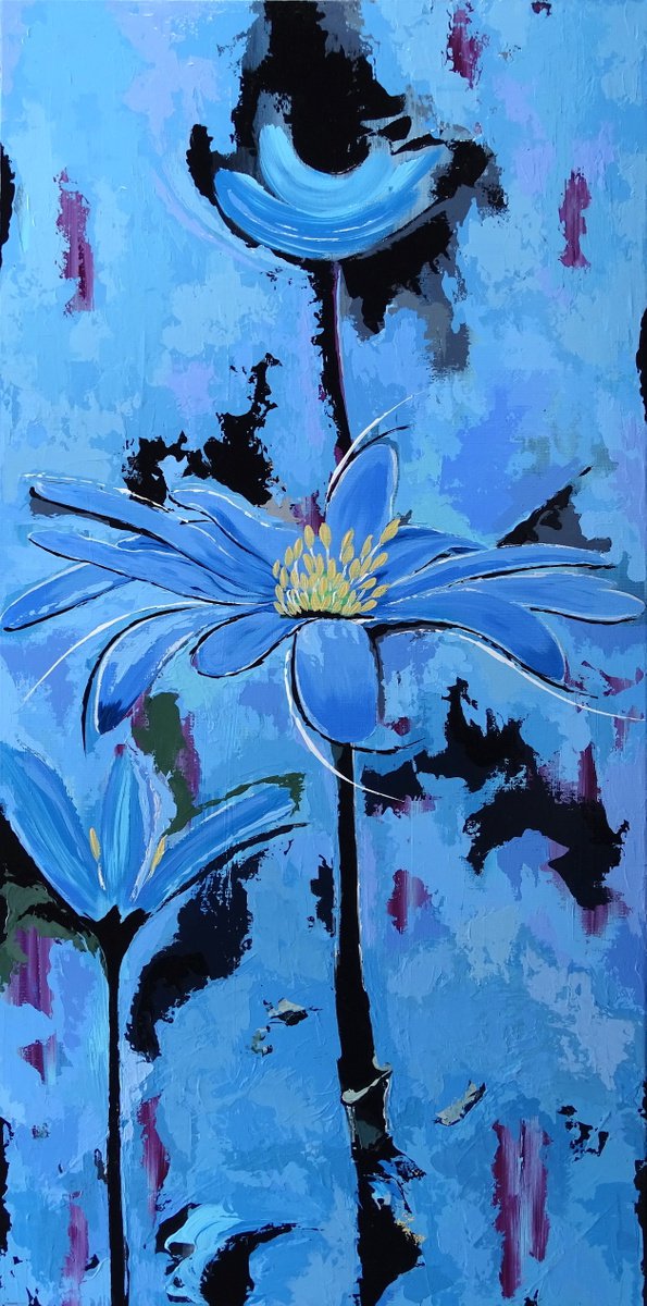 Blue flowers by Livien Rzen