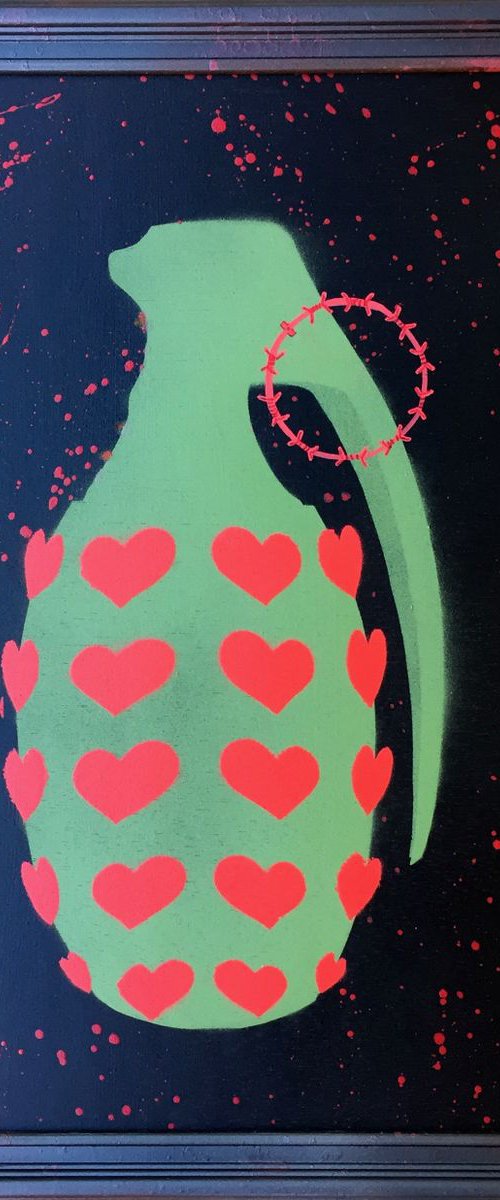 LOVE BOMB by Segutoart