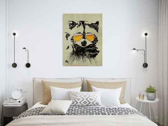 Raccoon.