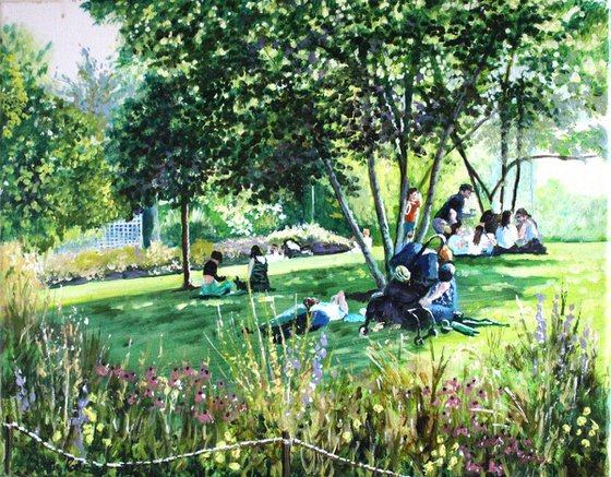 Summertime QE2 Park London