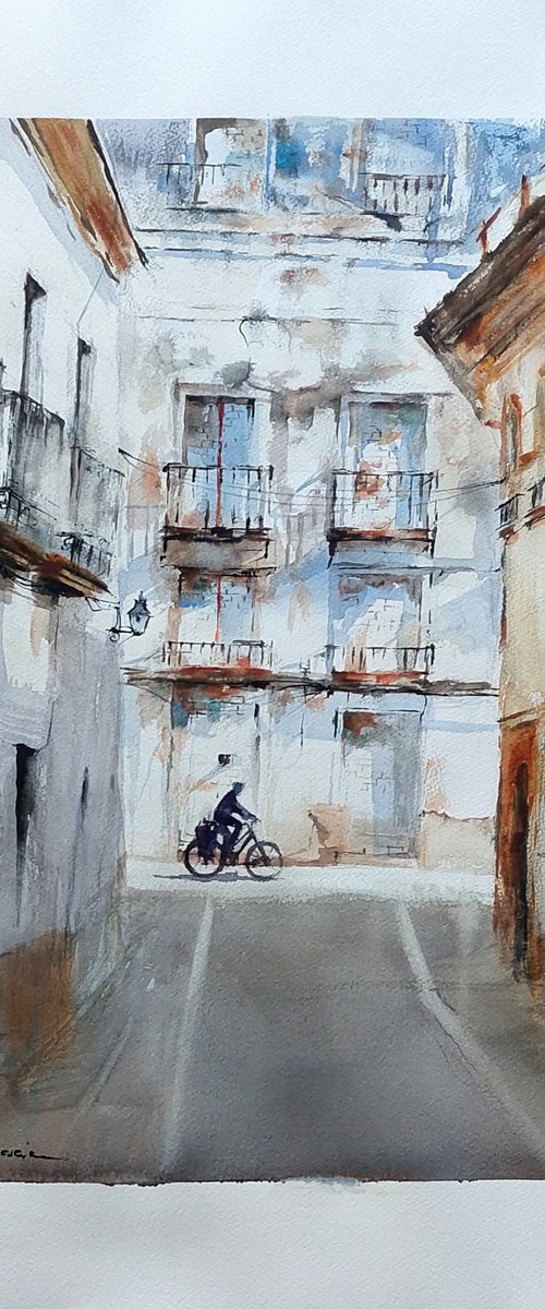BETWEEN FACADES by Maylu García
