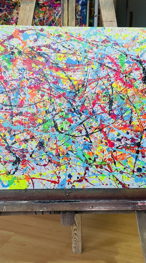 Chromatic Movement 07 by Juan Jose Garay