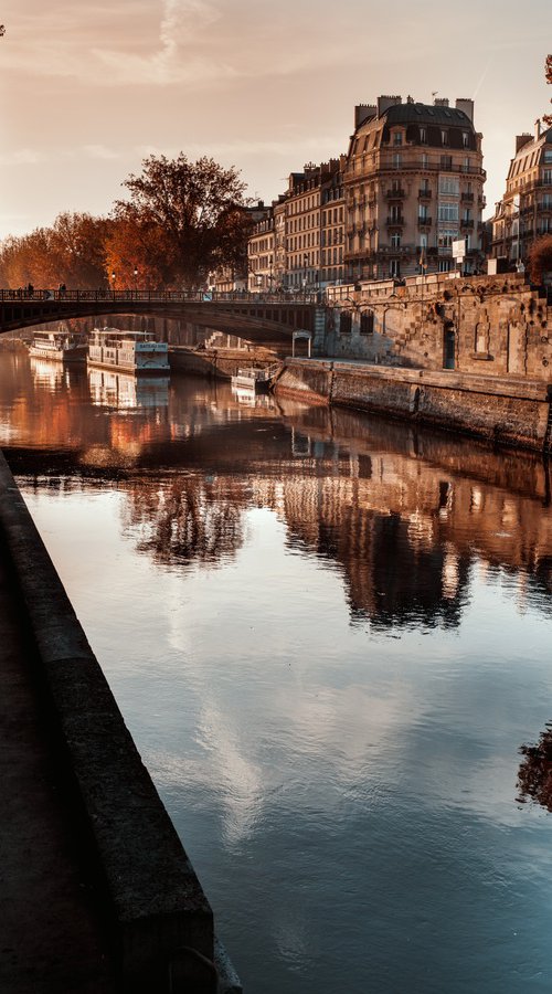OCTOBER IN PARIS by Harv Greenberg