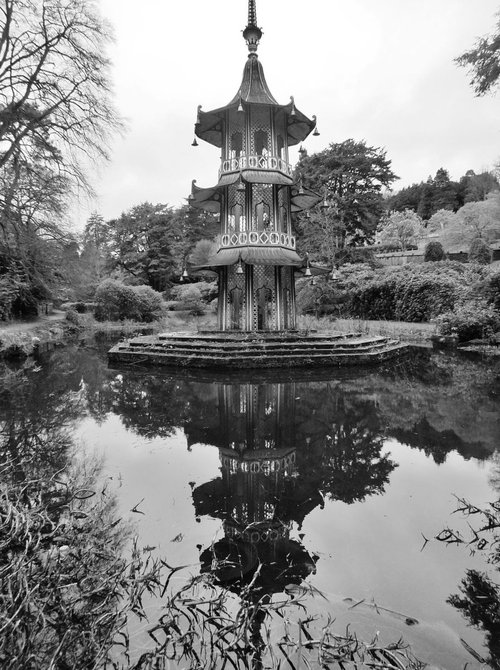 Chinese Pagoda by Flo