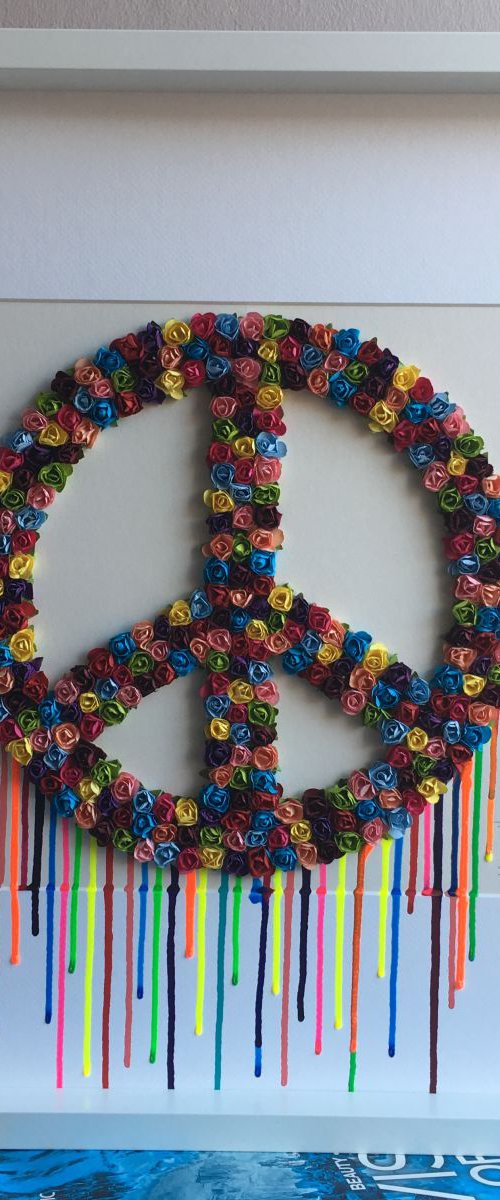 Peace - Flower Power by Hernan Reinoso