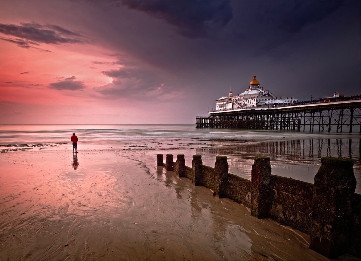 Eastbourne Pier by DAVID SLADE