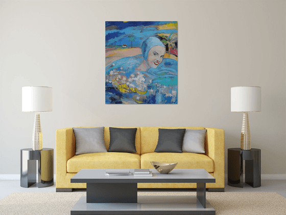 Swimmers and Glowing Algae