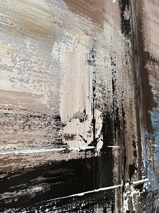 Stillness through earthy tones