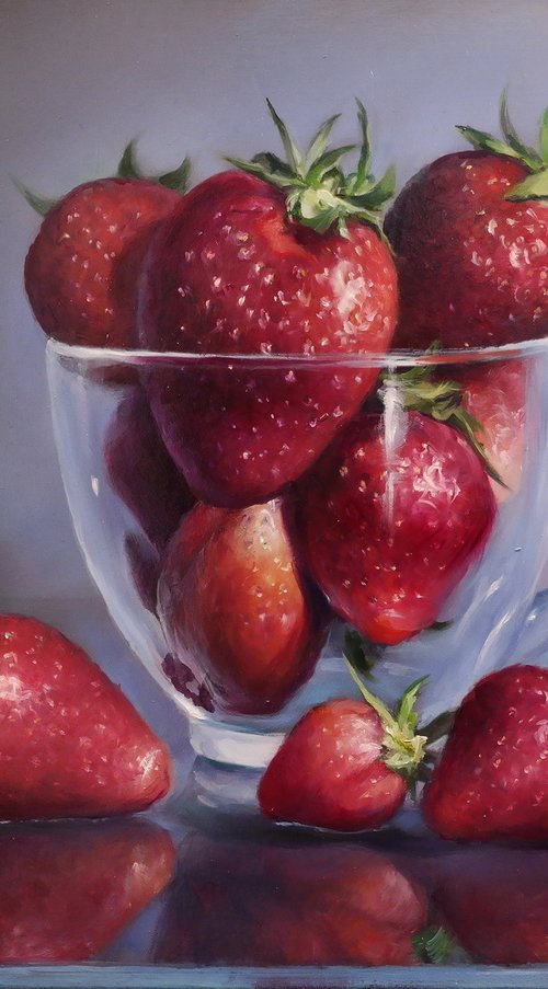 "Still life with strawberries" by Gennady Vylusk