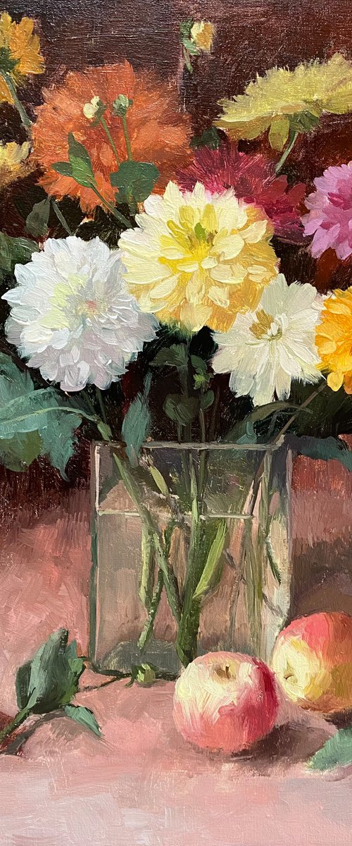 Dahlia Bouquet by Ling Strube