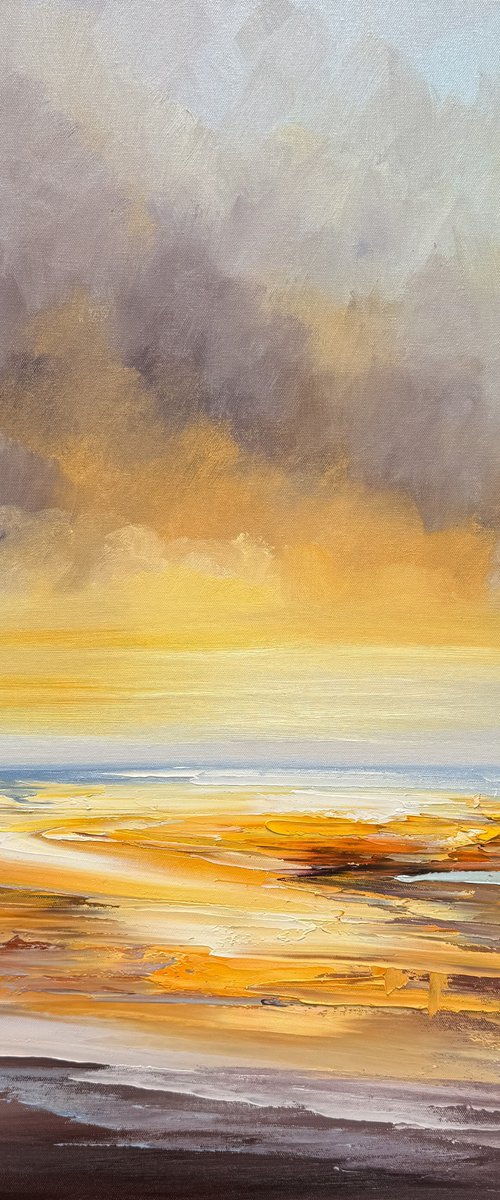 Golden sunrise No 9 by Liliana Gigovic