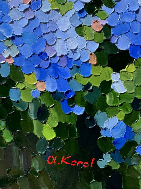 Royal blue of Marbella