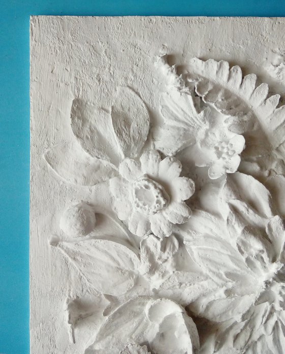 sculptural wall art "Composition with a large flower"