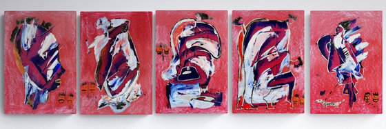 Little funftych in light red
