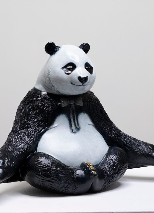 Meditation Panda by Zhao Yongchang 赵永昌