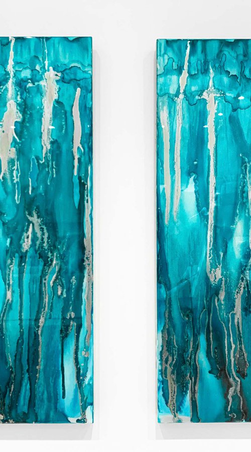 Teal Shimmer by Lynne Douglas