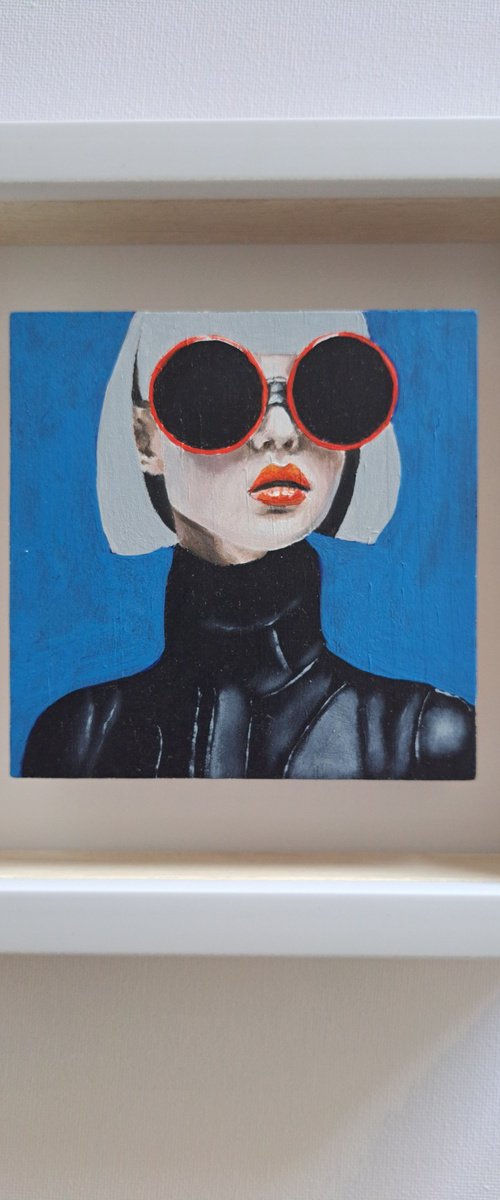 Mini Leather by Lee Jenkinson