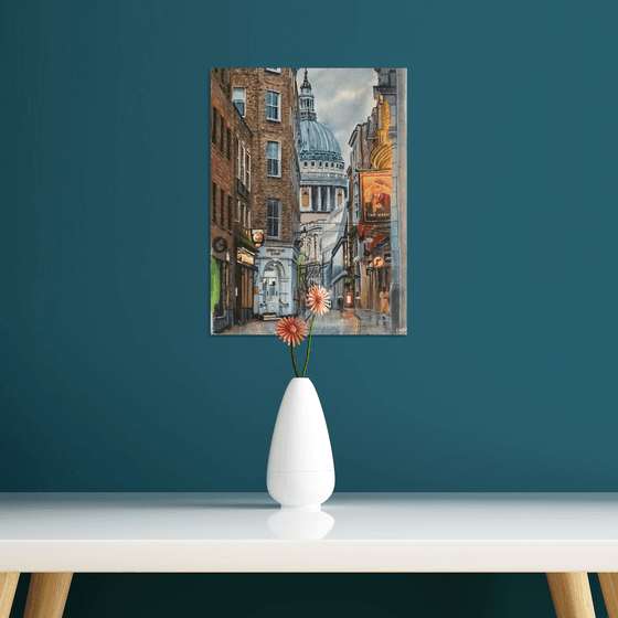 St Paul’s Cathedral in the rain