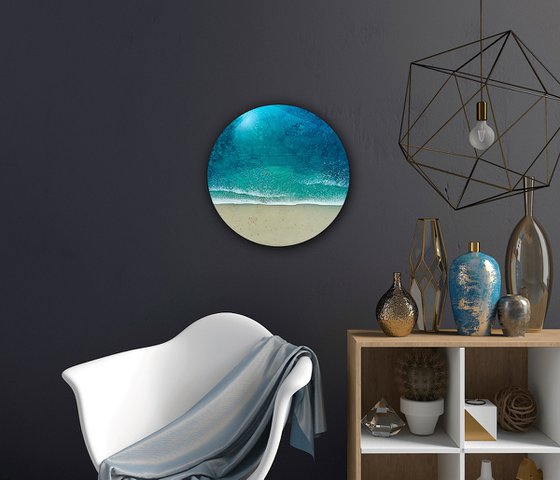 Round ocean #105