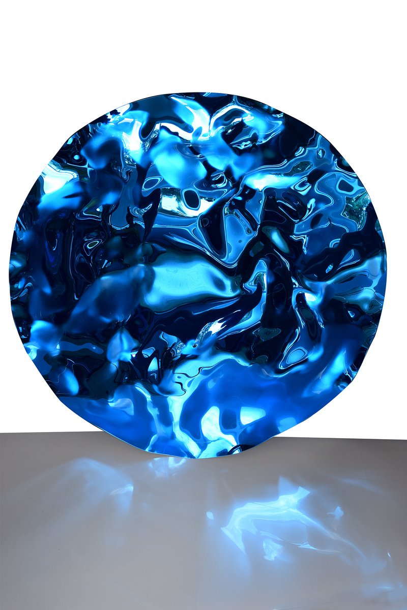 Blue reflections 3-D by Anna Sidi-Yacoub