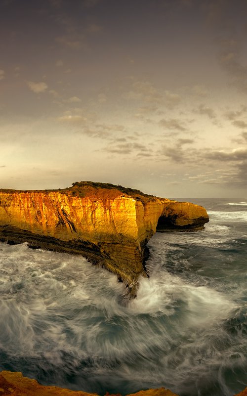 Great Southern Ocean by Nick Psomiadis