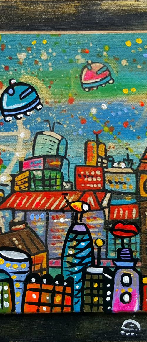 Double Dimension London by Maria Luisa  Azzini