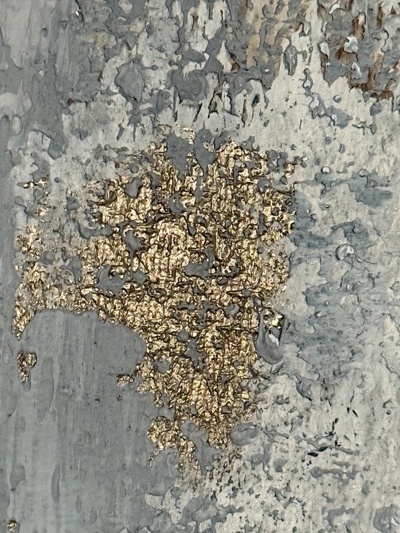 Structured Radiance. Beige Grey Gold