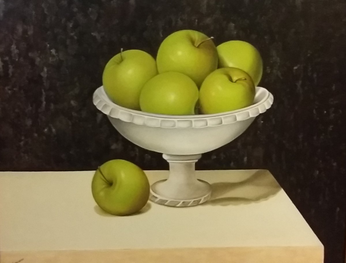 Alabaster with apples by olga formisano