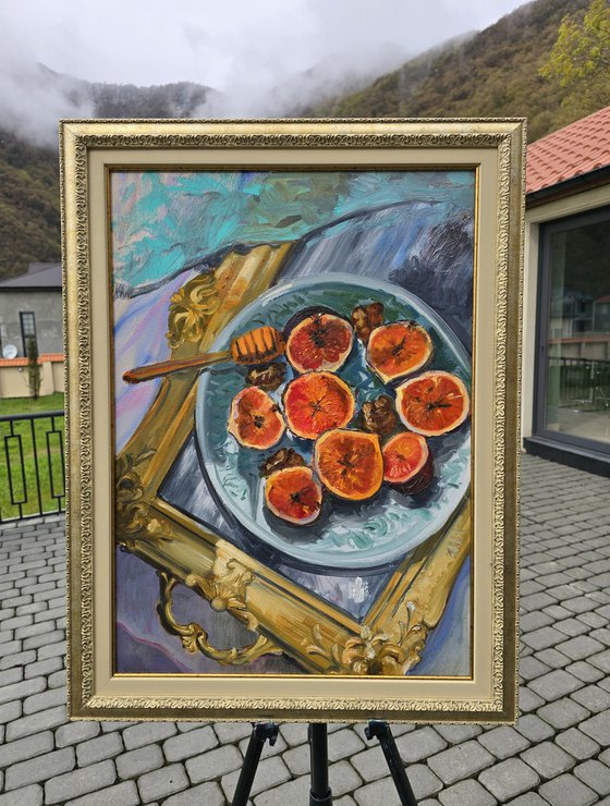 Figs on Mirror Tray