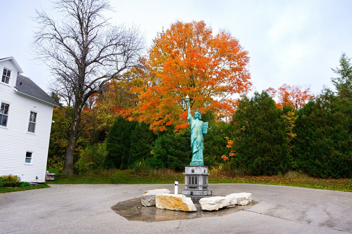 Photorealistic Landscape Photograph By Robert Tolchin, 20 X 16", Statue Of Liberty (Not Real), Original Artwork