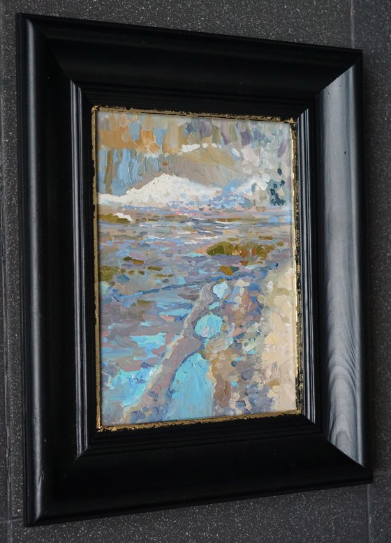 The last snow. Puddles. Pereslavl-Zalessky