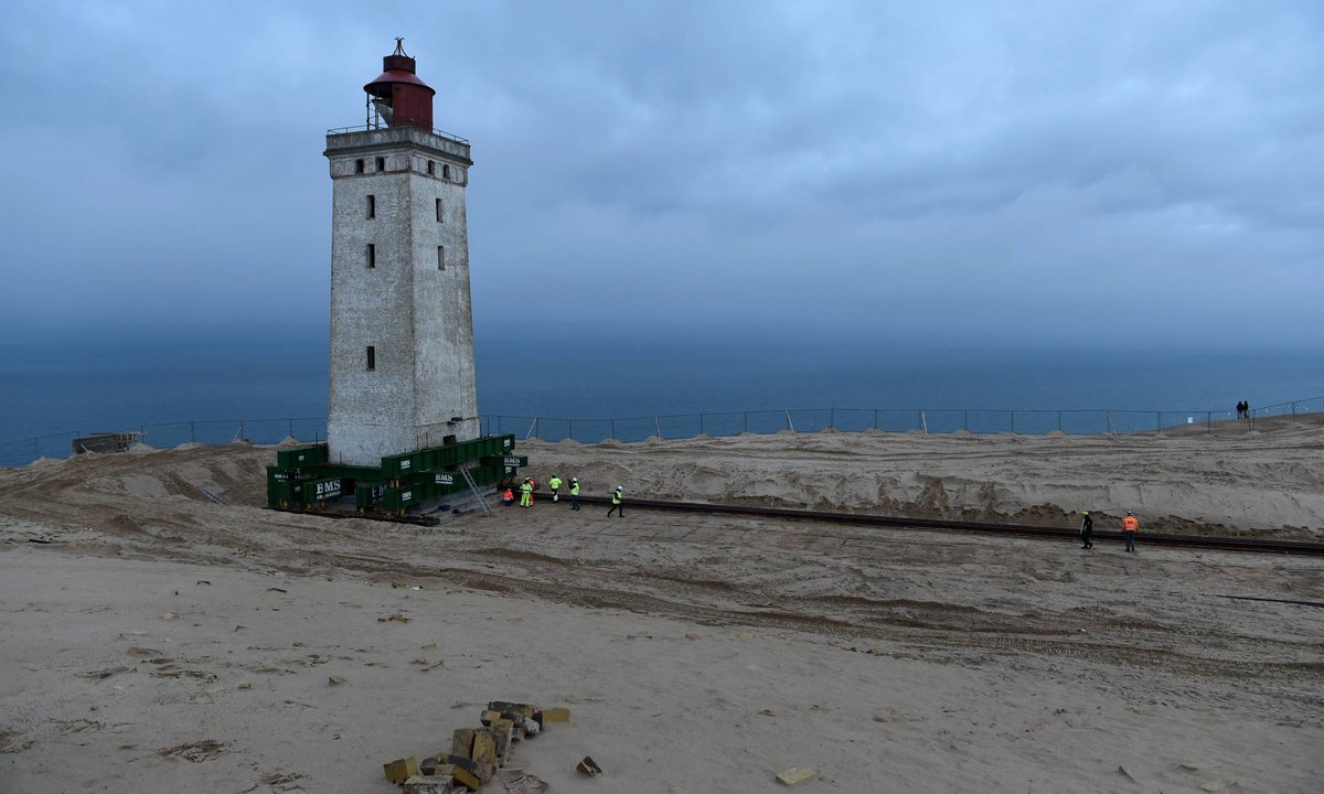 Lighthouse by Lena Smirnova