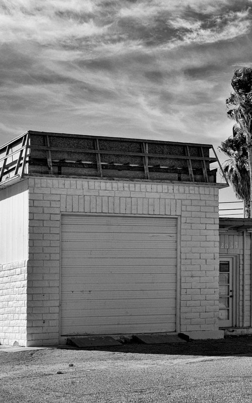 LONE ESTRELLA Desert Hot Springs CA by William Dey