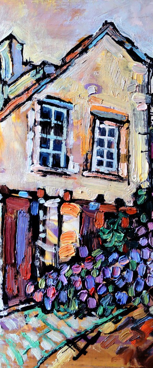 House and hydrangeas. Auray. by Nikifor Swiristuhin