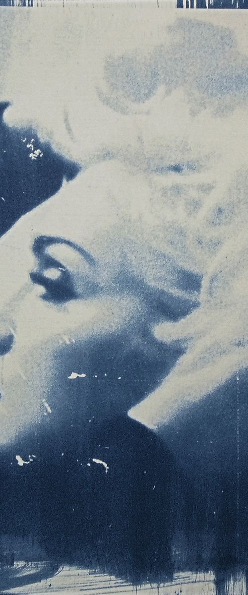 Cyanotype_02_A5_Madonna (two pictures) by Manel Villalonga
