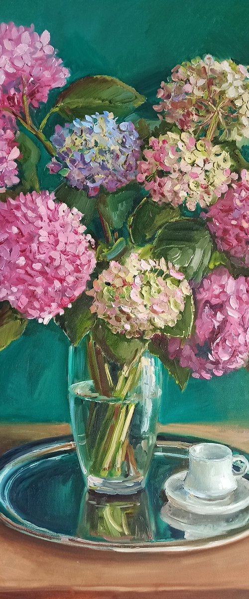 Pink and blue hudrangea flower bouquet by Leyla Demir