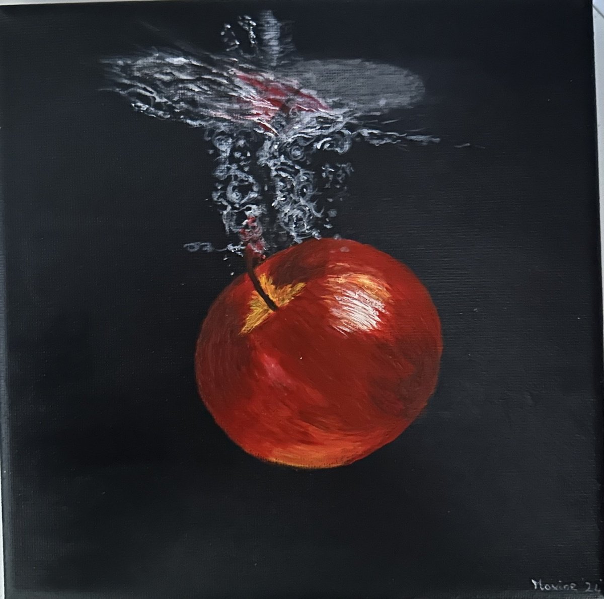 Apple splash. by Maxine Taylor