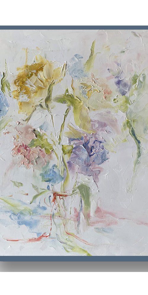 Abstract flowers on white. by Vita Schagen