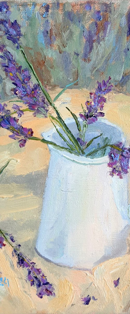 Lavender on the vase by Tanya Sun