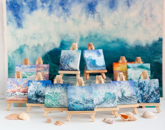 Blue ocean wave miniature